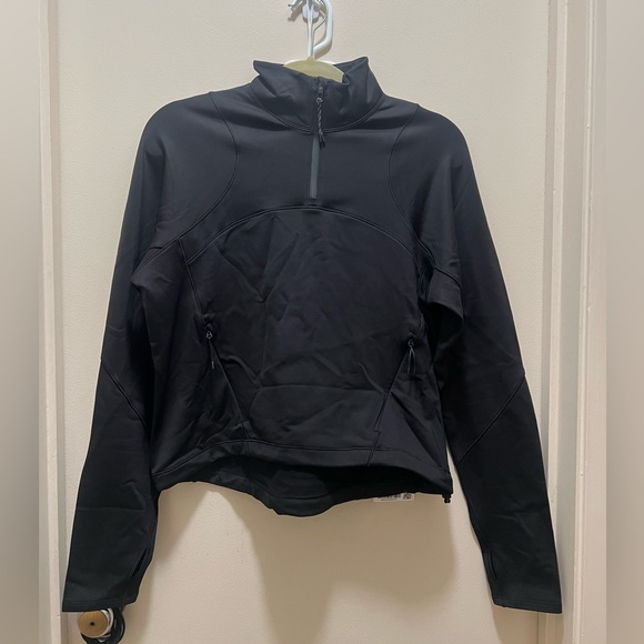 Lululemon — Tech Fleece Hiking 1/4 Zip Pullover - Picture 6 of 9